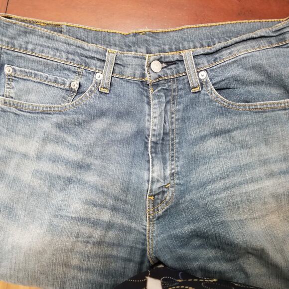 Levis 505 Jeans Men's Blue Stonewash Straight Regular Fit Size 34W X 36L - Picture 2 of 15